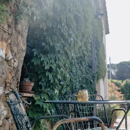 Serra 1786 Farm stay Llagostera