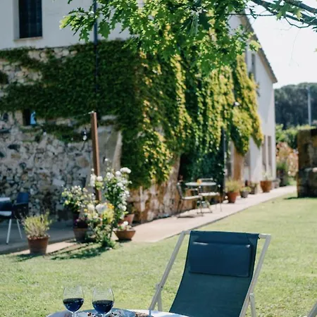 Serra 1786 Farm stay Llagostera