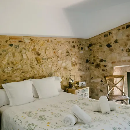 Serra 1786 Farm stay Llagostera
