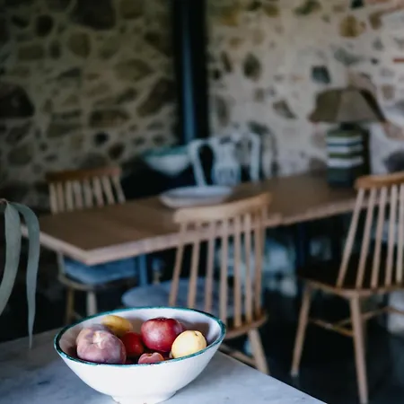 Serra 1786 Farm stay