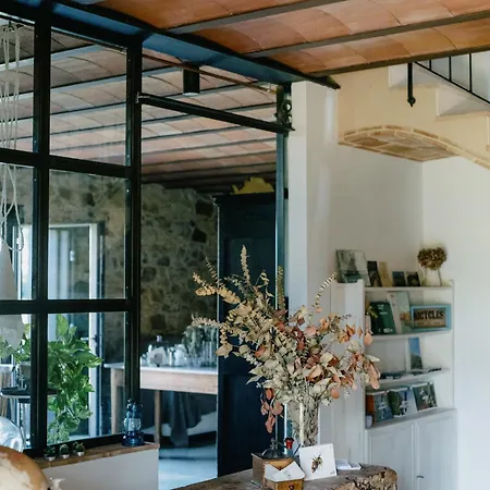 Serra 1786 Farm stay *